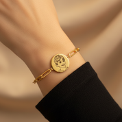 Line Art Bracelet - Paperclip